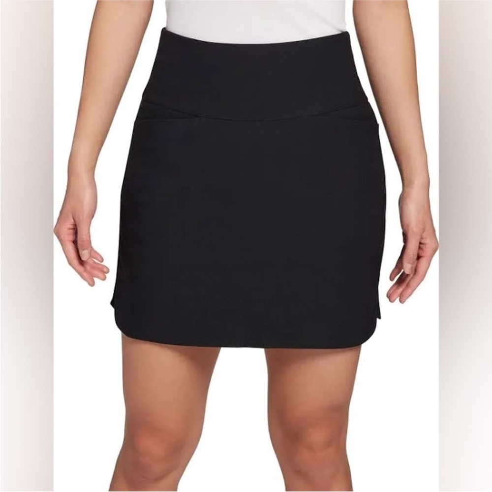 New Lady Hagen 16” Perforated Skort Black Size Small